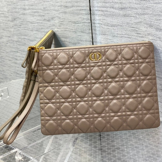 cd large caro daily beige calfskin pouch mysite