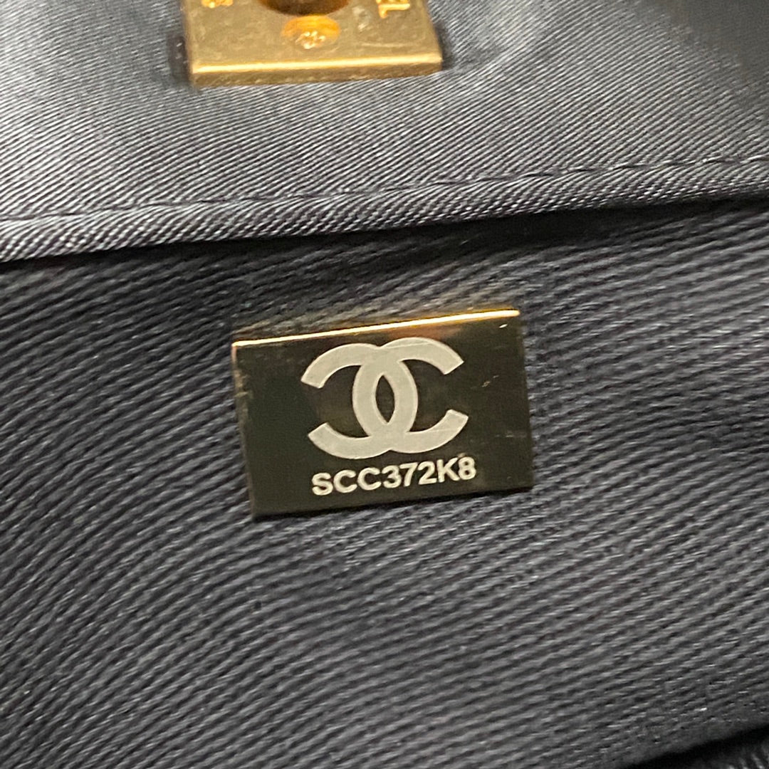 TOTE BAG 44 IN BLACK NYLON GOLD HARDWARE mysite