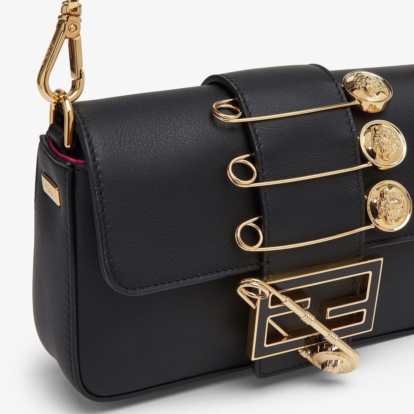 FENDI FENDACE BROOCH MINI 20 BAGUETTE BAG IN BLACK CALFSKIN mysite