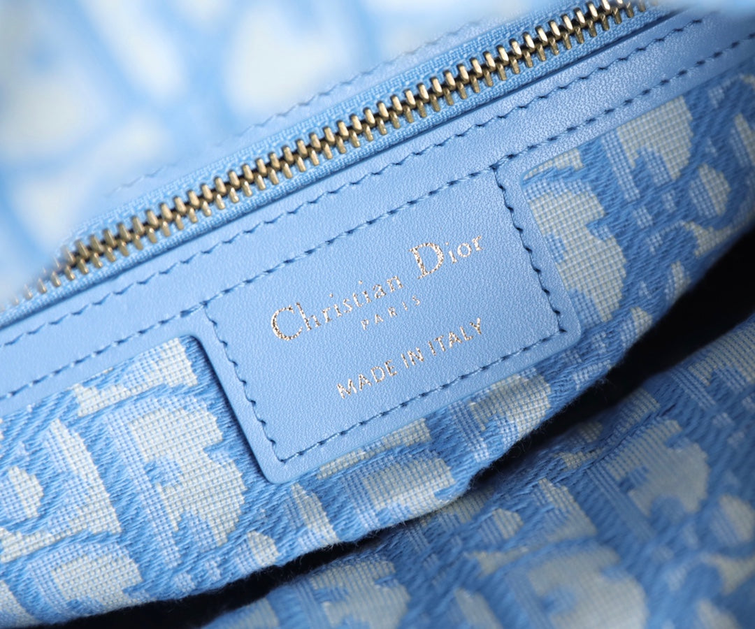 LADY 24 BASKET BAG IN BLUE OBLIQUE JACQUARD MIX BEIGE WICKER mysite