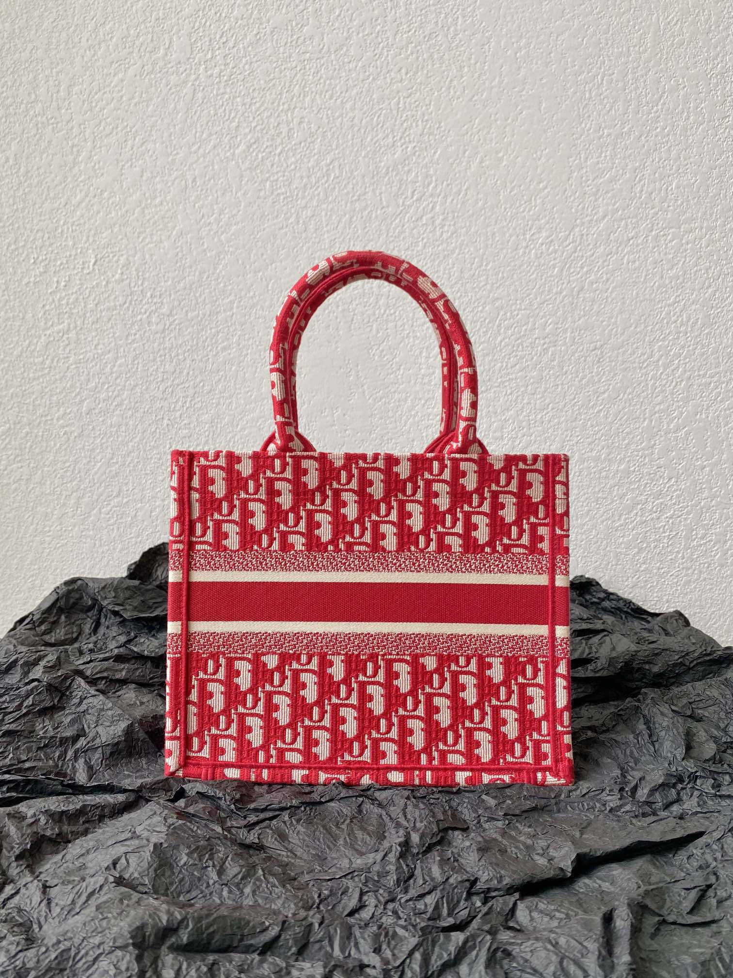 Small CD Book Tote 26.5cm Red Retro Style D Letter Embroidery mysite