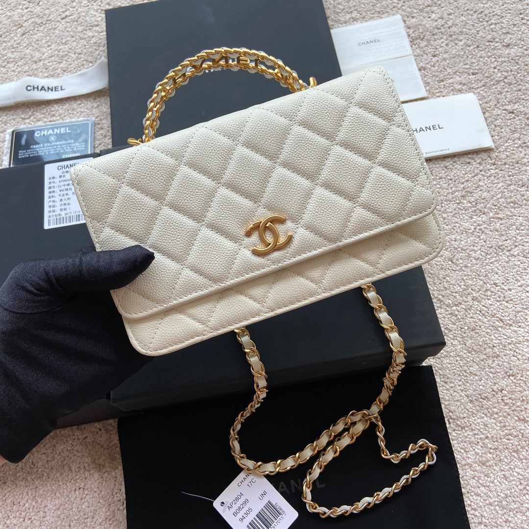 CC Woc 20cm Top Handle White Grained Calfskin Gold Hardware mysite