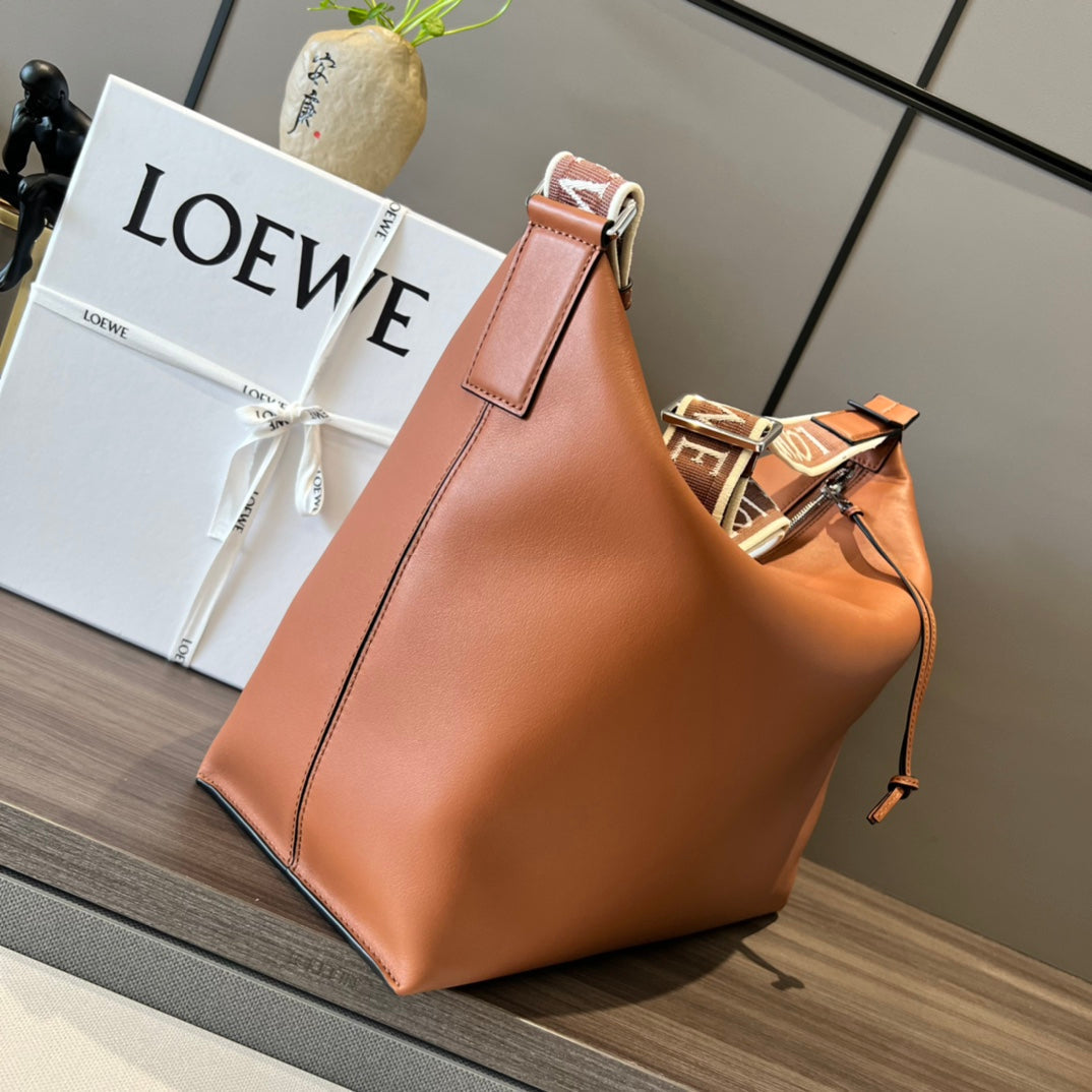 Loew Unisex Cubi Shoulder Crossbody Zipper Commuter Tote Bag Tan smooth calfskin mysite