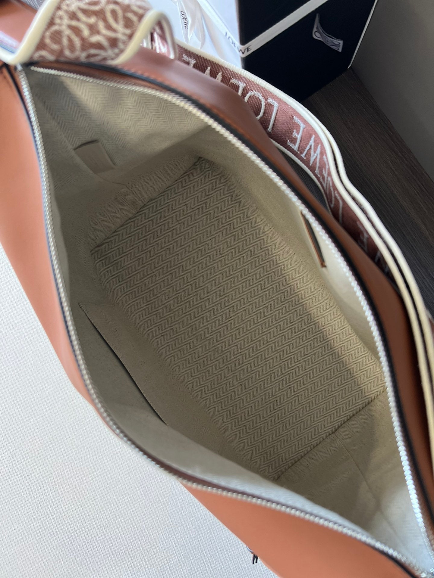 Loew Unisex Cubi Shoulder Crossbody Zipper Commuter Tote Bag Tan smooth calfskin mysite