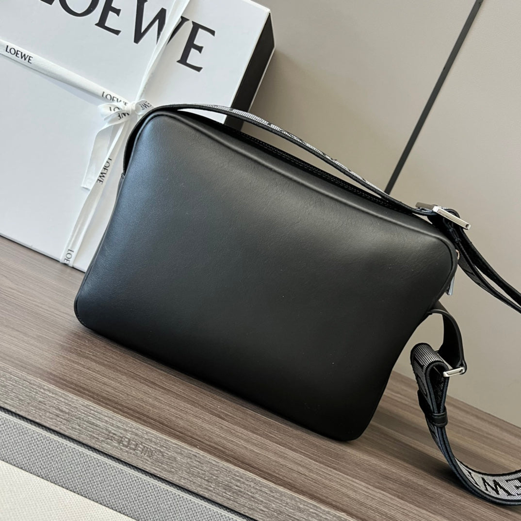 Loewe XS Military Messenger Bag 24.5 Black Cowhide mysite