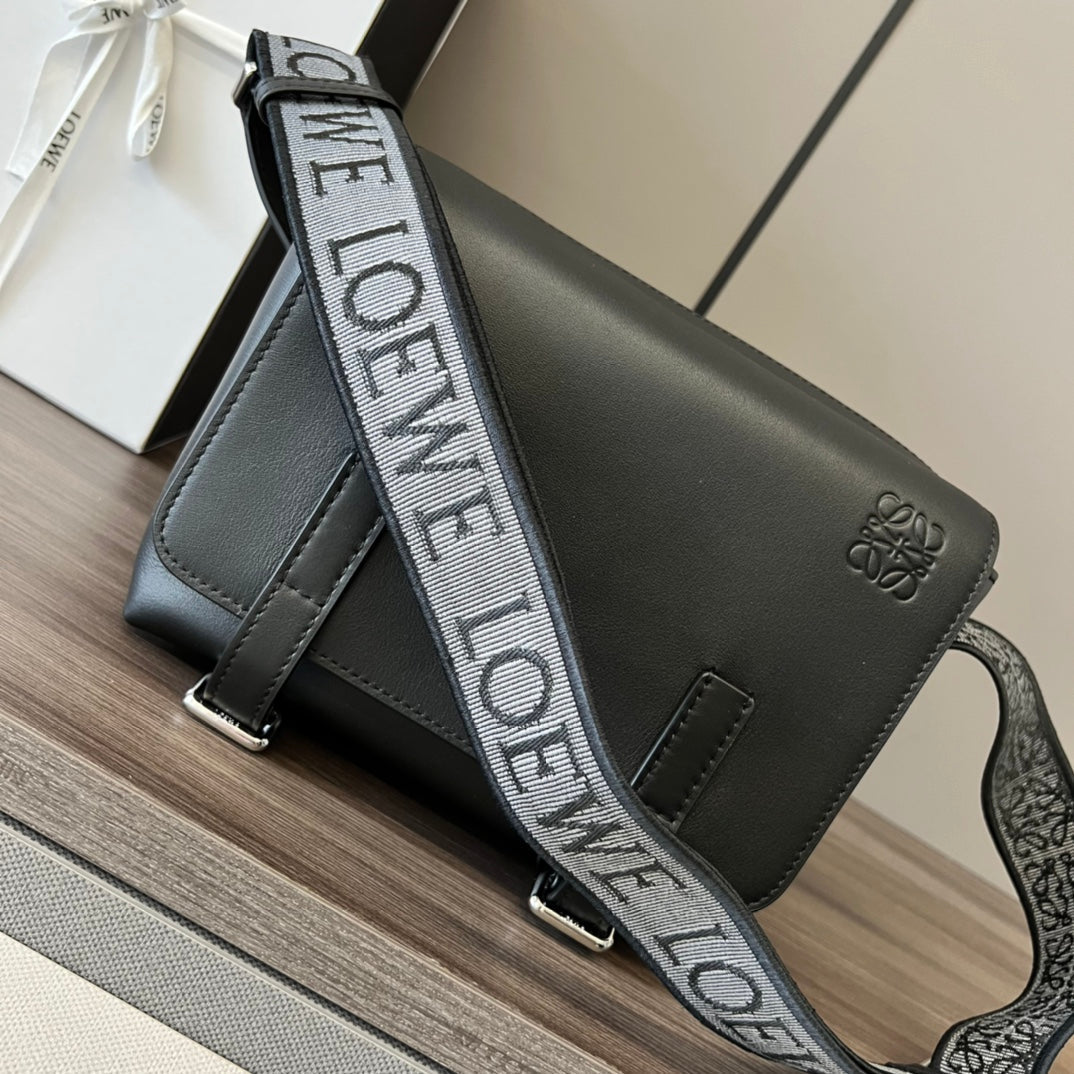 Loewe XS Military Messenger Bag 24.5 Black Cowhide mysite