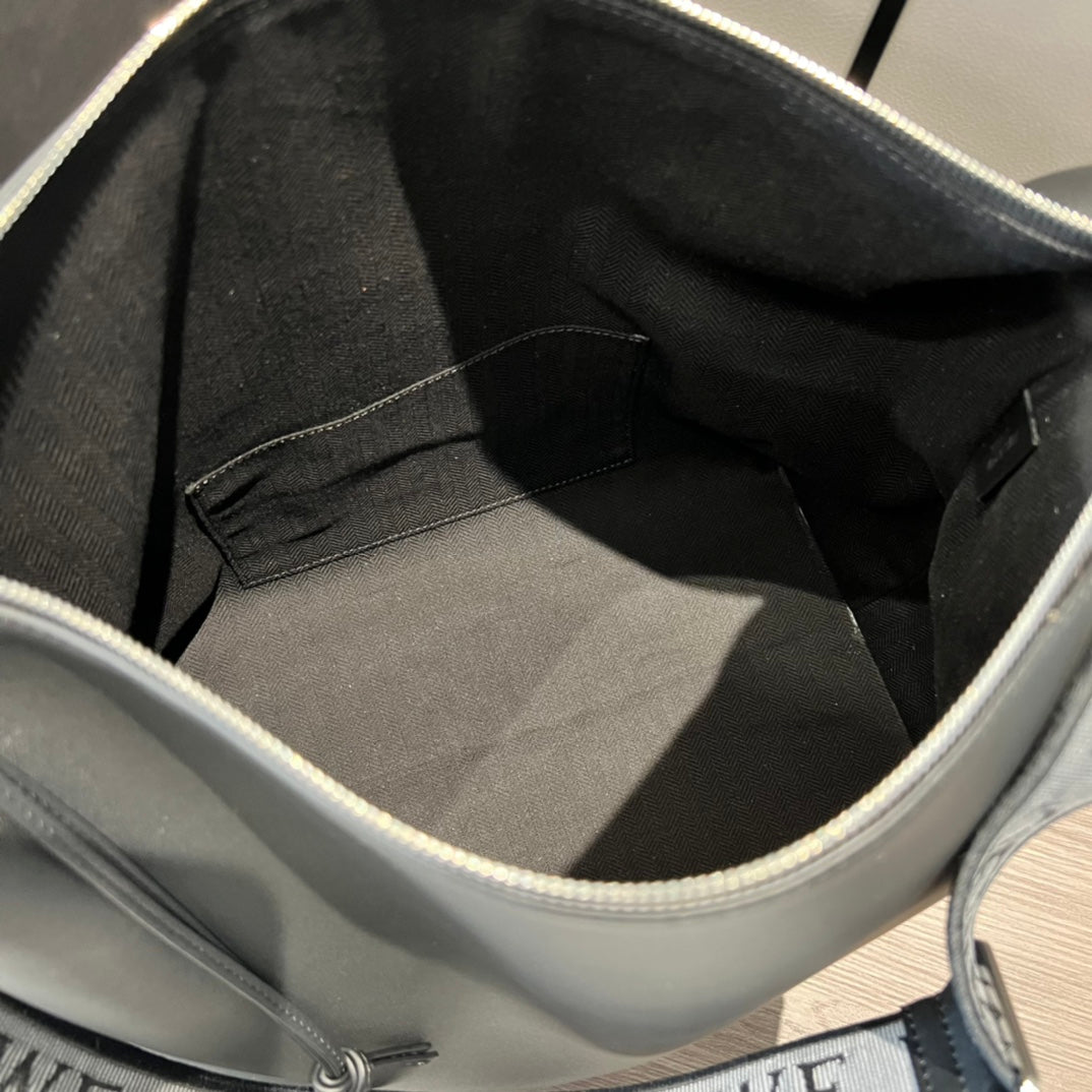 Loew Unisex Cubi Shoulder Crossbody Zipper Commuter Tote Bag Black smooth calfskin mysite