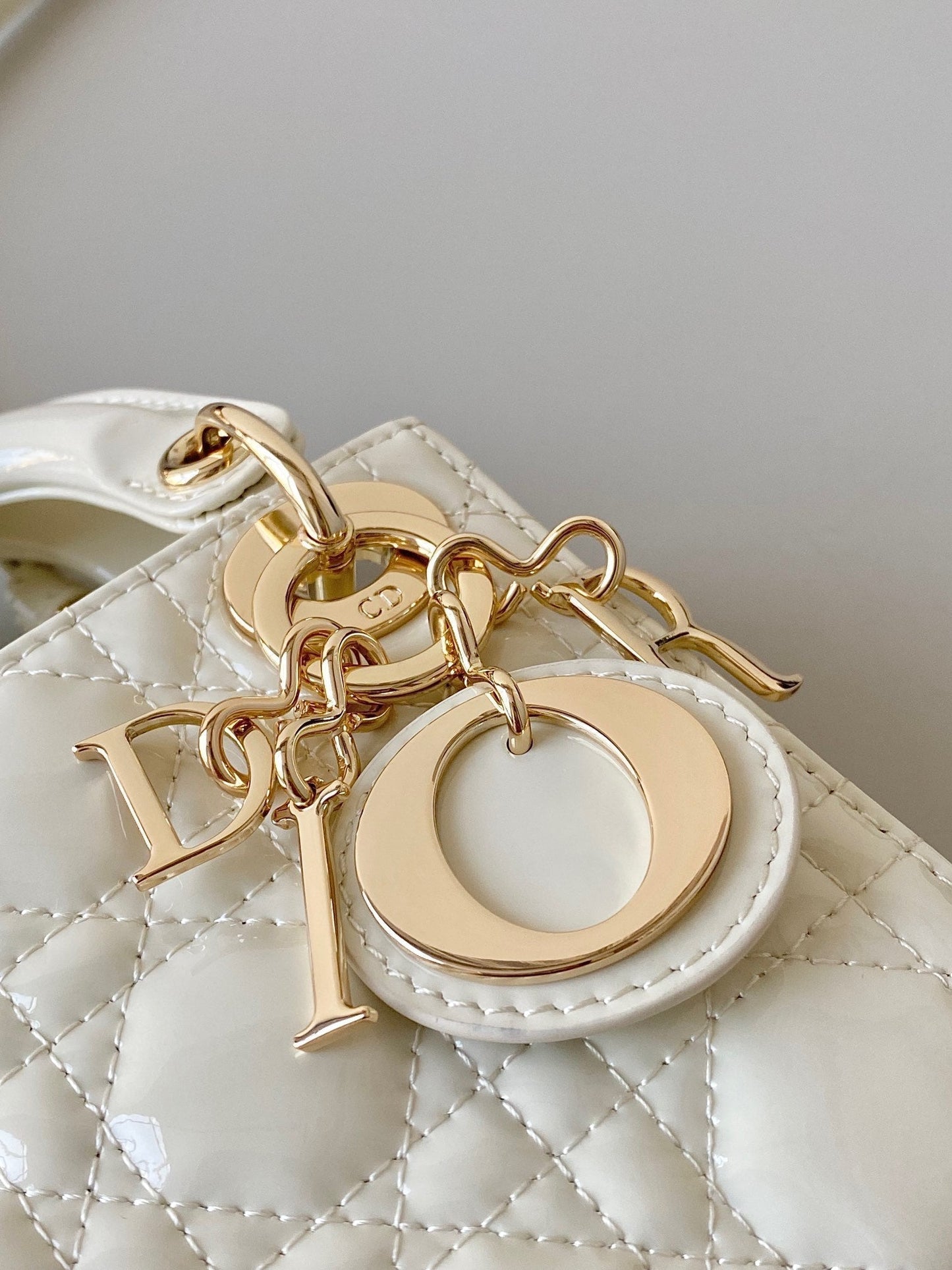 micro lady 12 white patent calfskin mysite