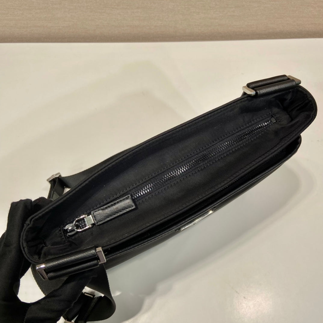 SQUARE BAG 28 IN BLACK RE-NYLON AND SAFFIANO LEATHER TRIM mysite