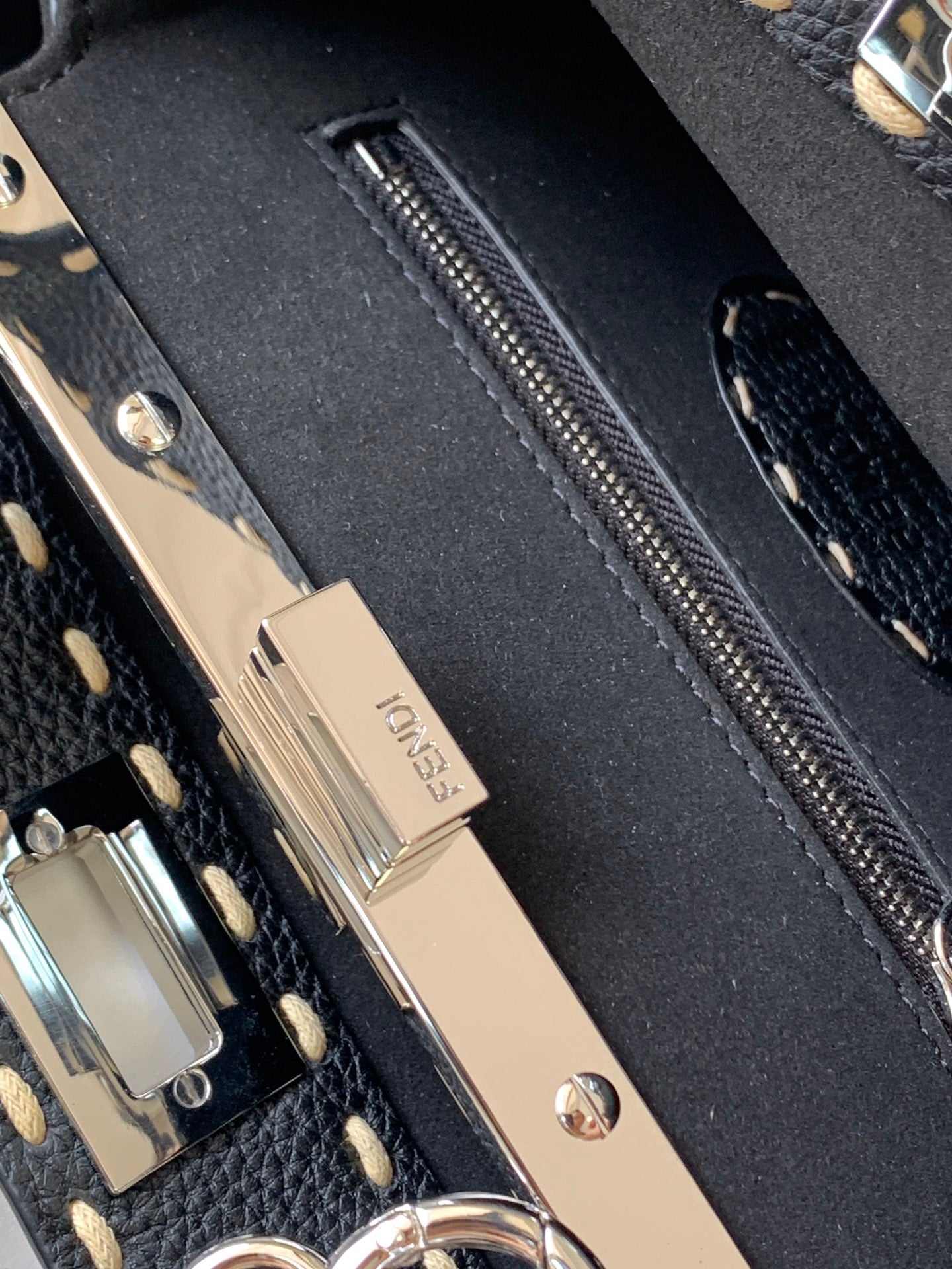 Peekaboo Mini Selleria Bag 23cm black leather shw with 220 hand-sewn stitches mysite