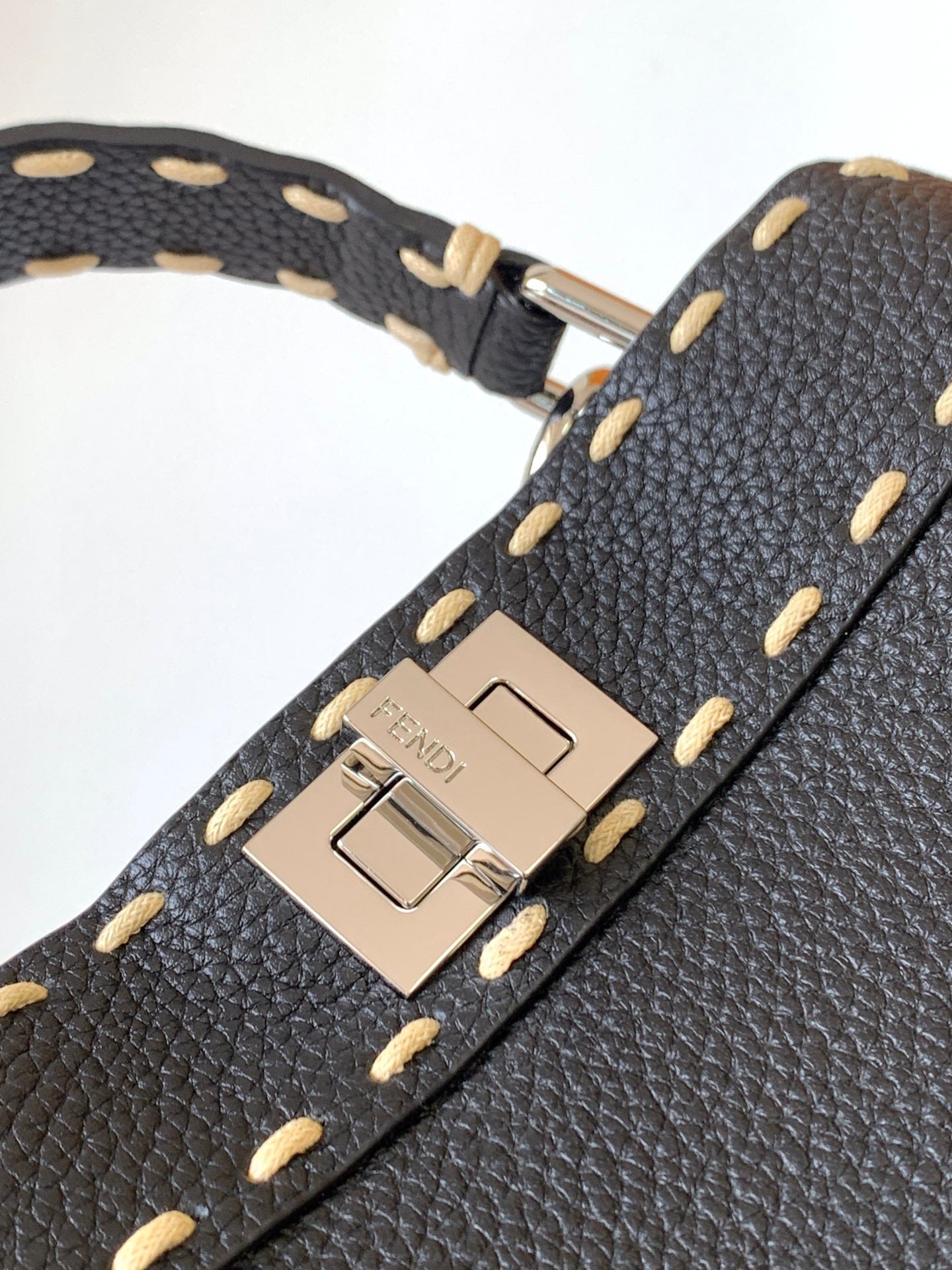 Peekaboo Mini Selleria Bag 23cm black leather shw with 220 hand-sewn stitches mysite