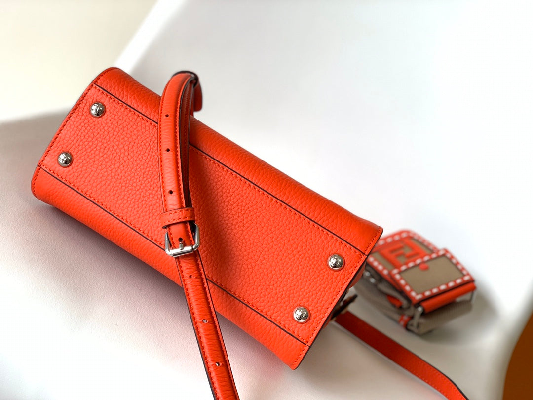 Peekaboo Mini Selleria Bag 23cm red leather shw with 220 hand-sewn stitches mysite