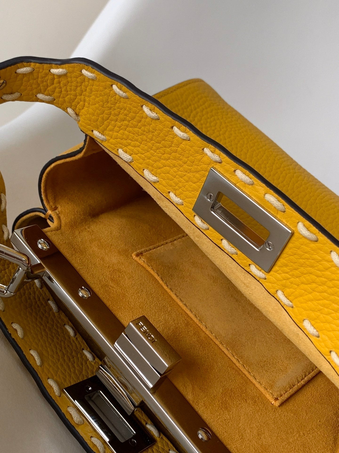 Peekaboo Mini Selleria Bag 23cm yellow leather shw with 220 hand-sewn stitches mysite