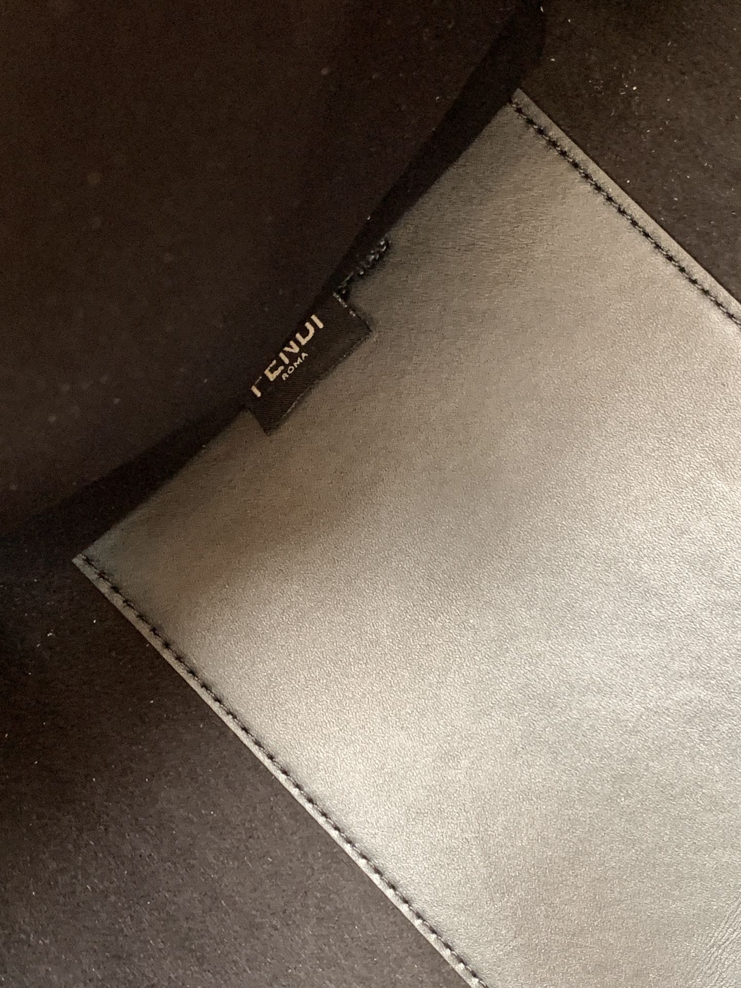 Fend Sunshine Medium Bag 35 Black Leather mysite