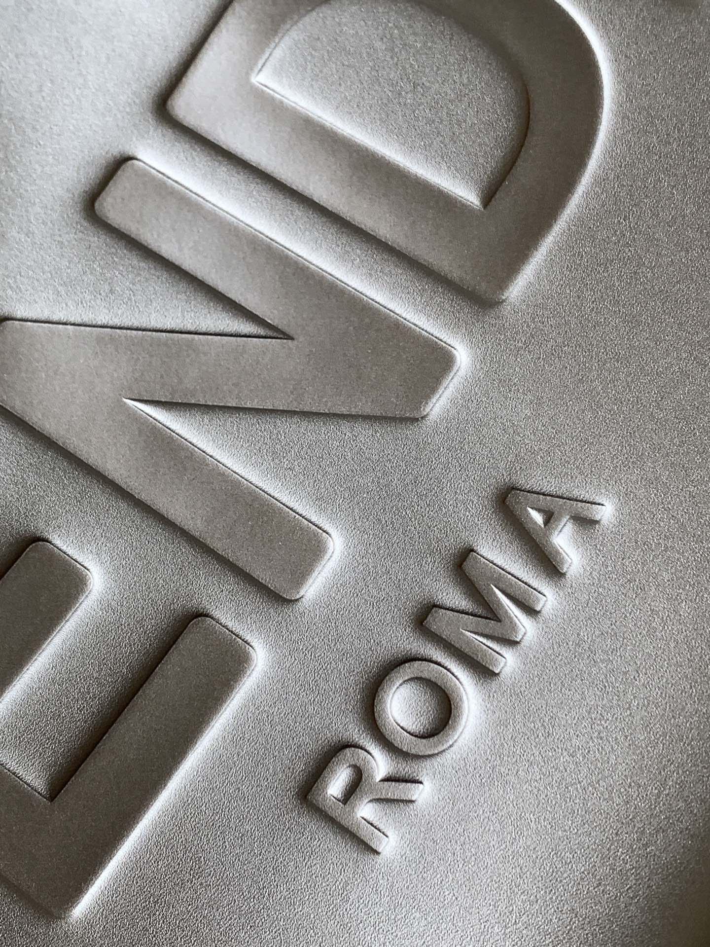 Fend Sunshine Medium Bag 35 Black Leather mysite