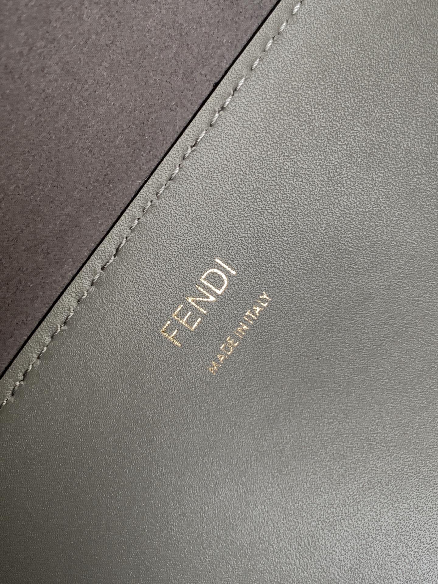 Fend Sunshine Medium Bag 35 Grey Leather mysite