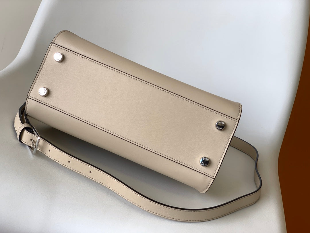 Peekaboo ISeeU Small 27cm Bag ivory lambskin gold hardware mysite