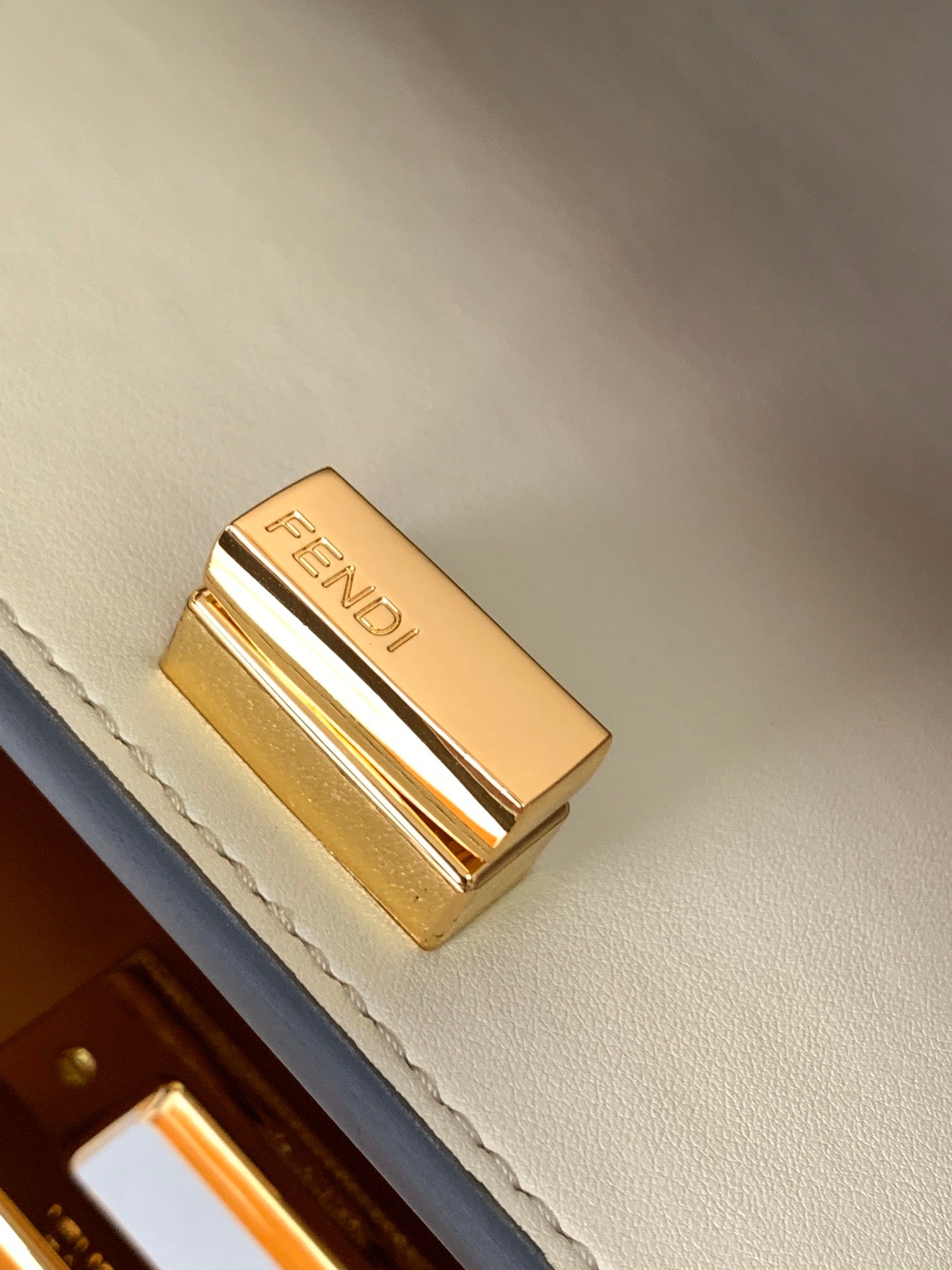 Peekaboo ISeeU Small 27cm Bag grey lambskin gold hardware mysite