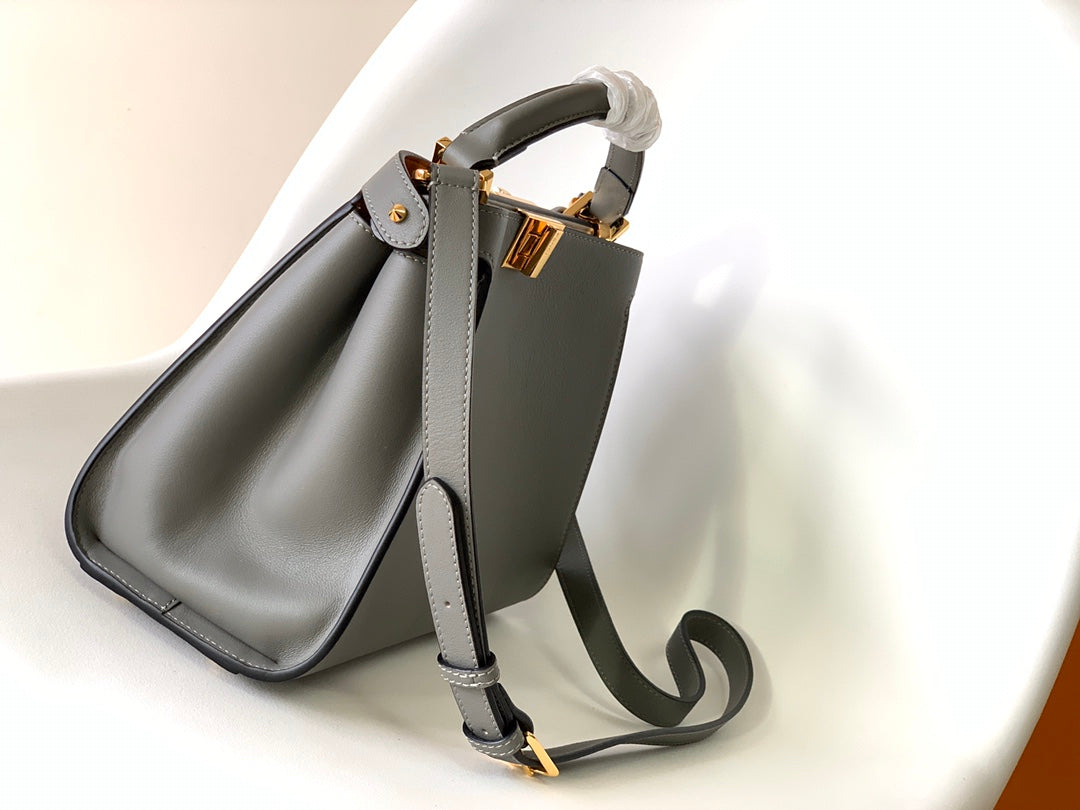 Peekaboo ISeeU Small 27cm Bag grey lambskin gold hardware mysite