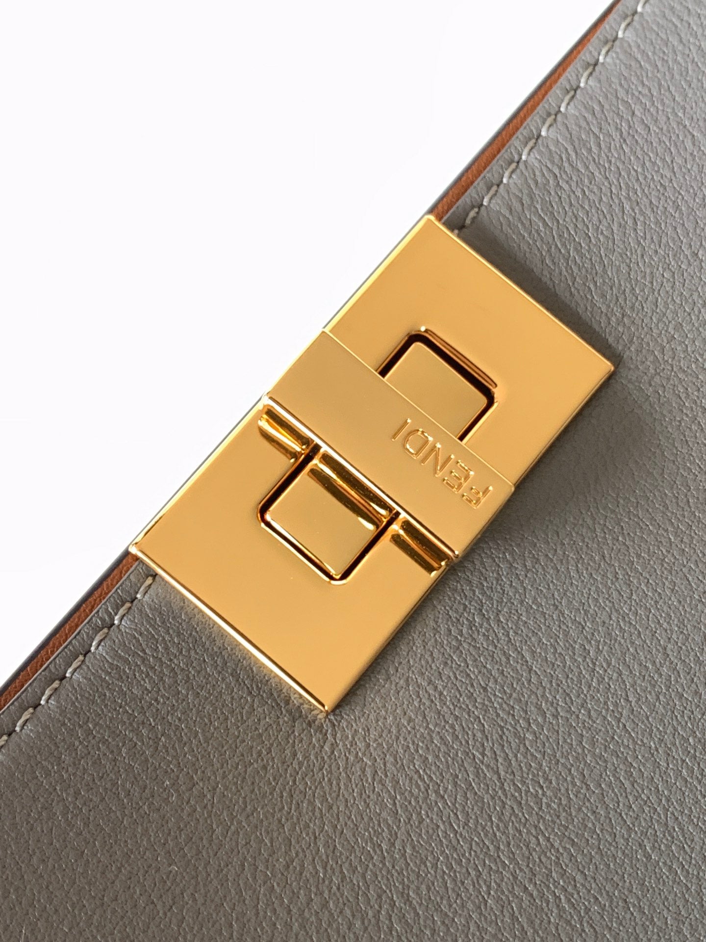 Peekaboo ISeeU Small 27cm Bag grey lambskin gold hardware mysite