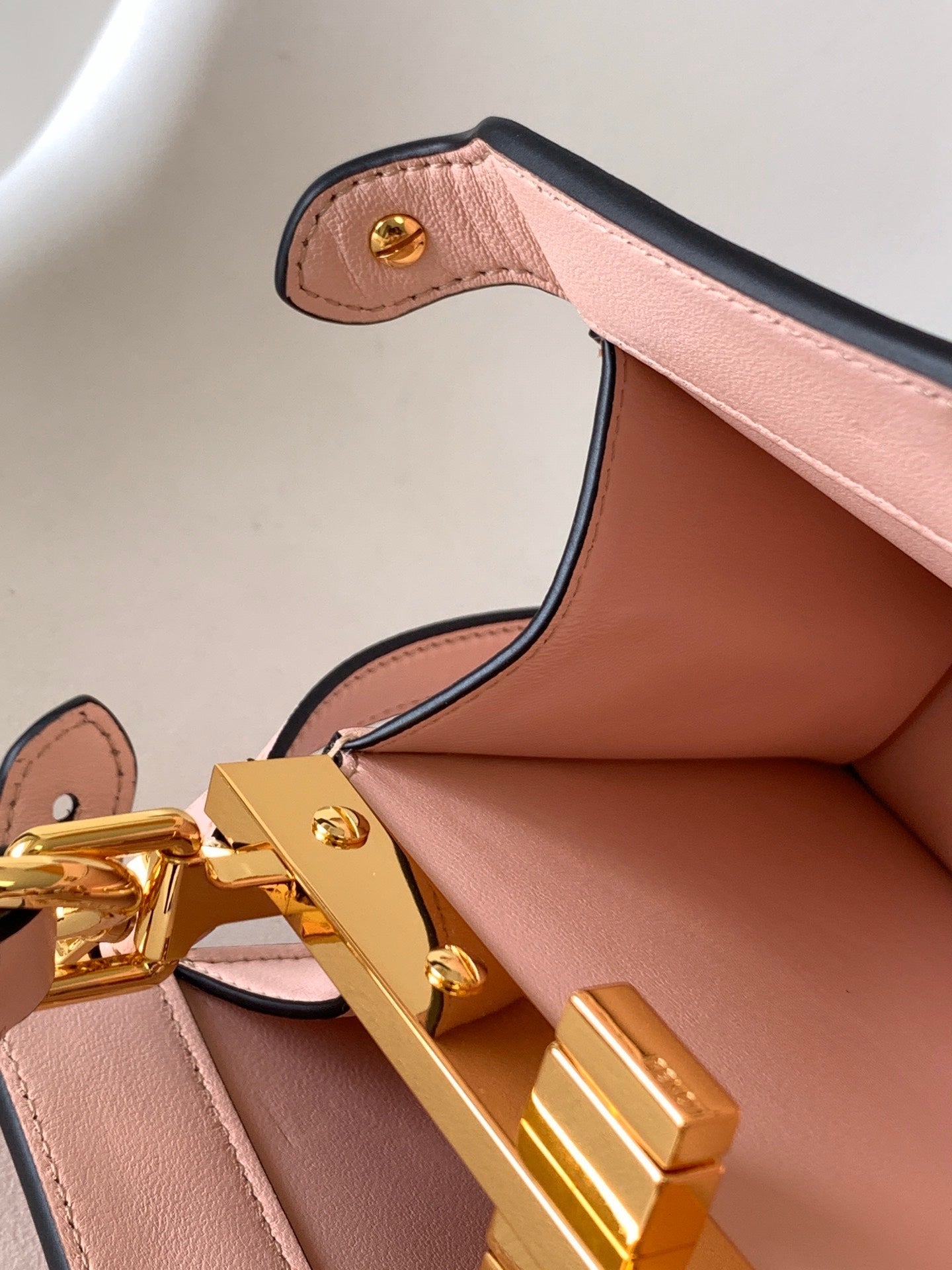 Peekaboo ISeeU Petite 20 Bag Pink Lambskin Ghw mysite