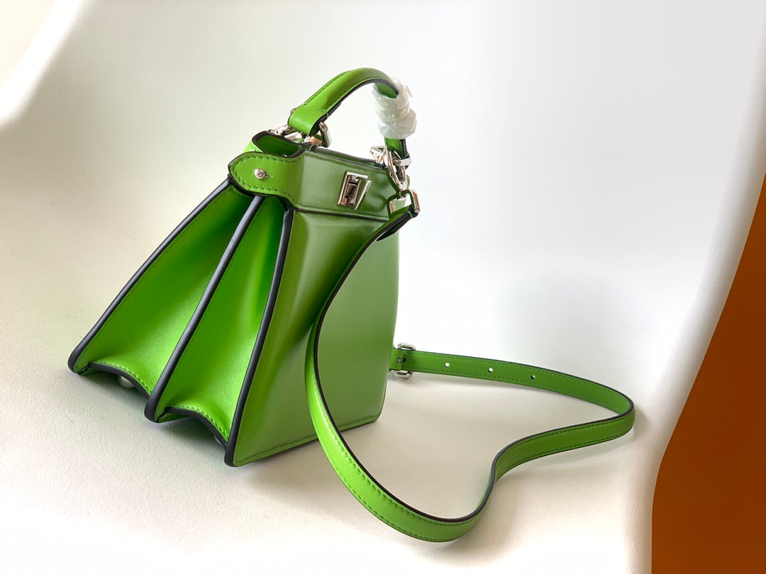 Peekaboo ISeeU Petite 20 Bag Green Lambskin Shw mysite