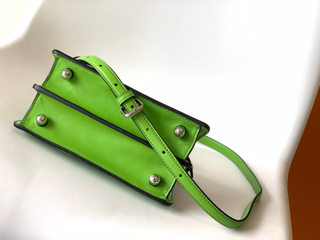 Peekaboo ISeeU Petite 20 Bag Green Lambskin Shw mysite