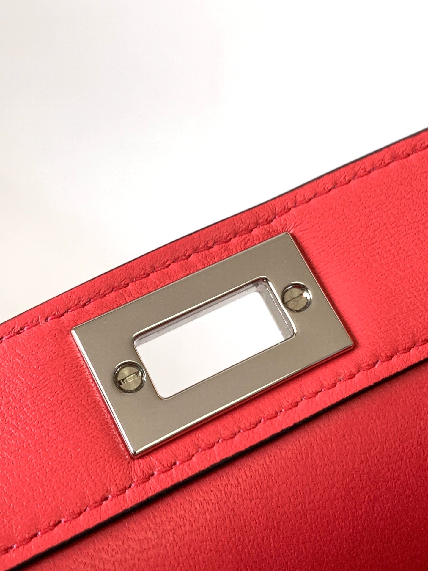 Peekaboo ISeeU Petite 20 Bag Hot Pink Lambskin Shw mysite