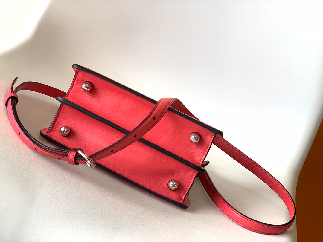 Peekaboo ISeeU Petite 20 Bag Hot Pink Lambskin Shw mysite