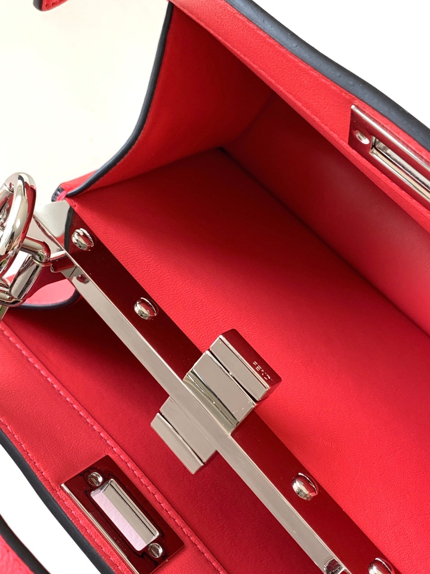 Peekaboo ISeeU Petite 20 Bag Hot Pink Lambskin Shw mysite