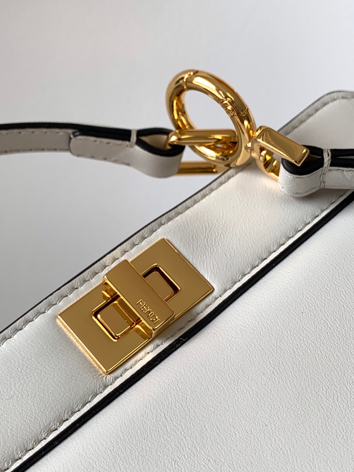 Peekaboo ISeeU Petite 20 Bag White Lambskin Ghw mysite