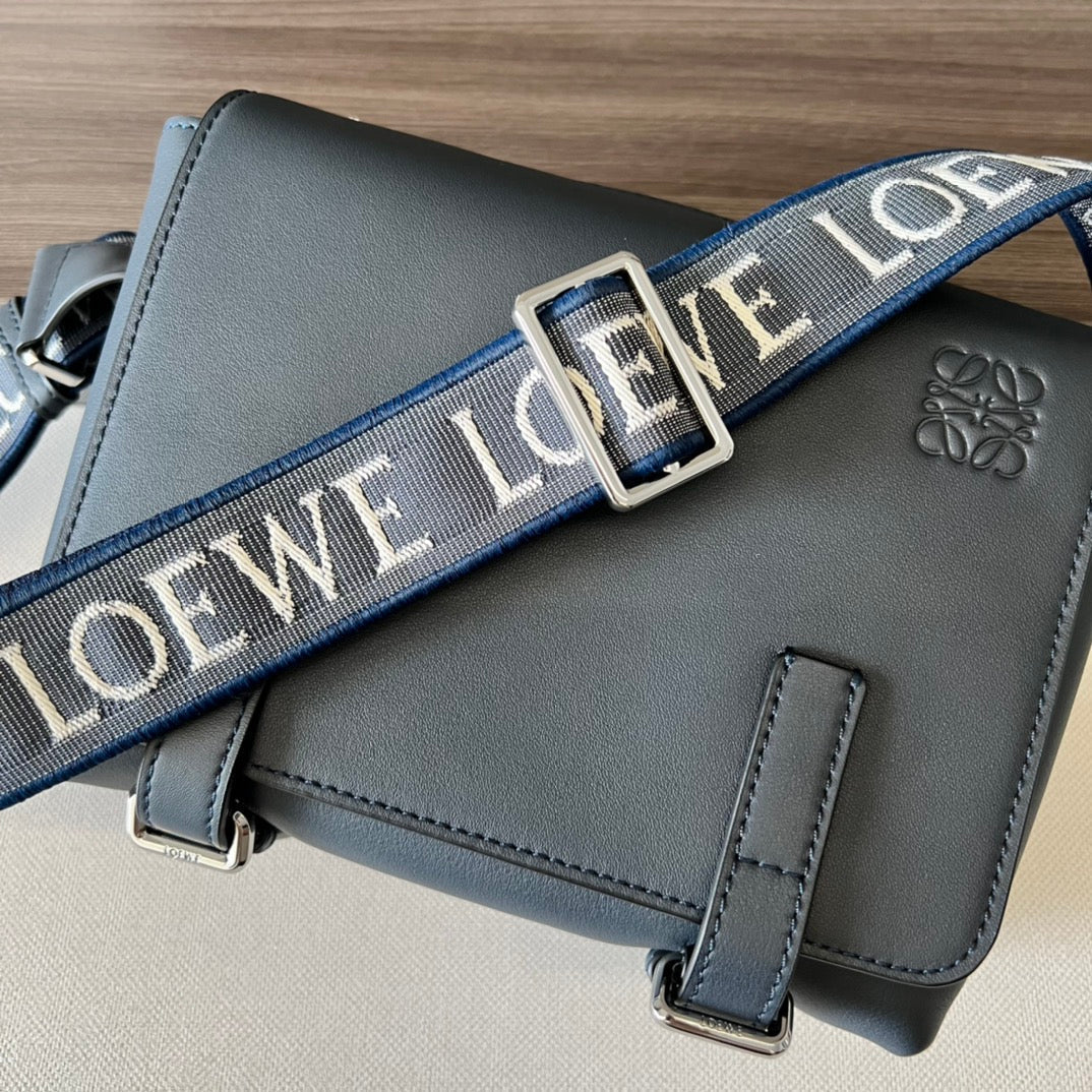 Loew Military Blue Leather Messager Bag mysite