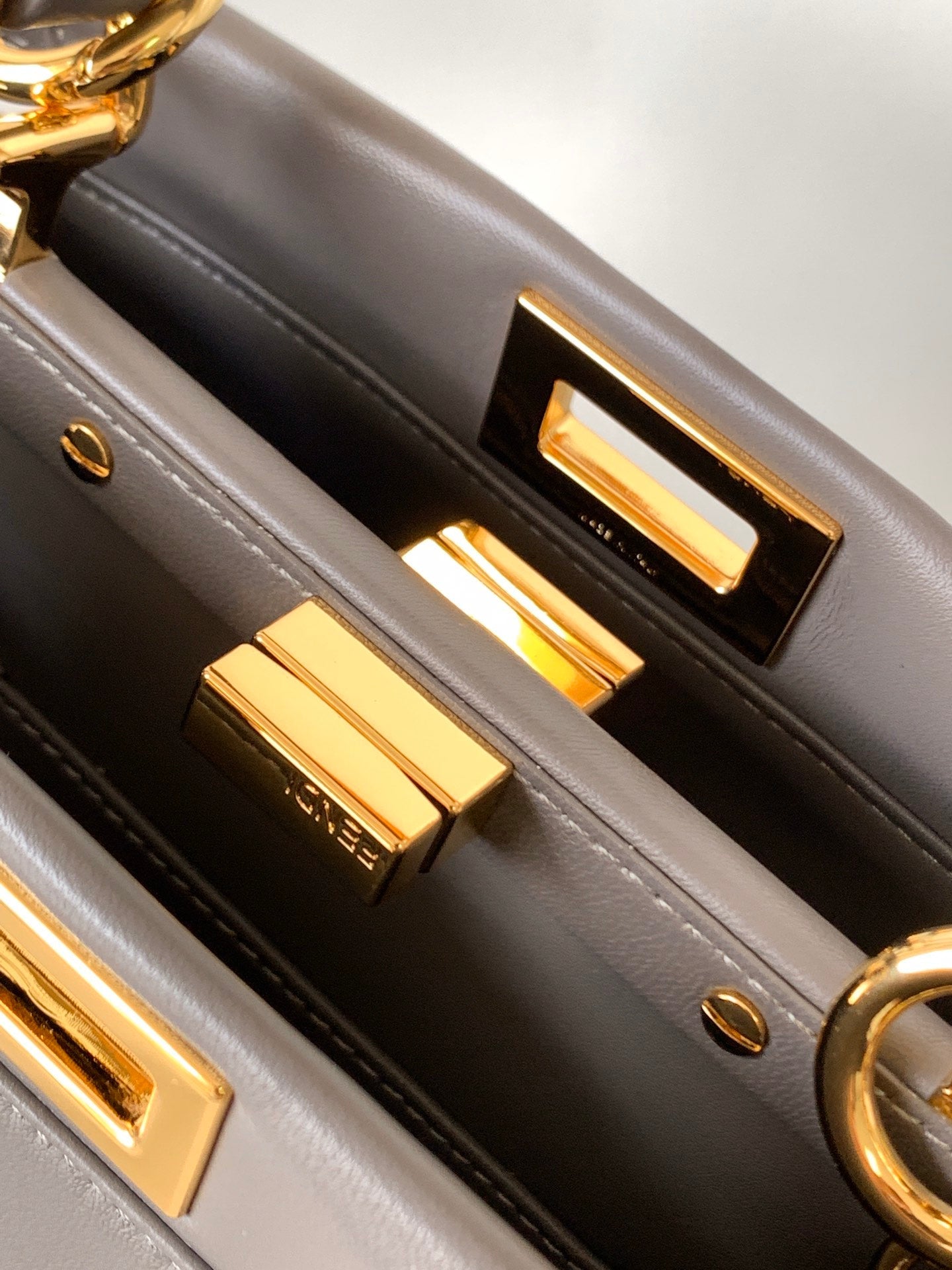 Peekaboo Mini 23cm Bag taupe lambskin gold hardware mysite