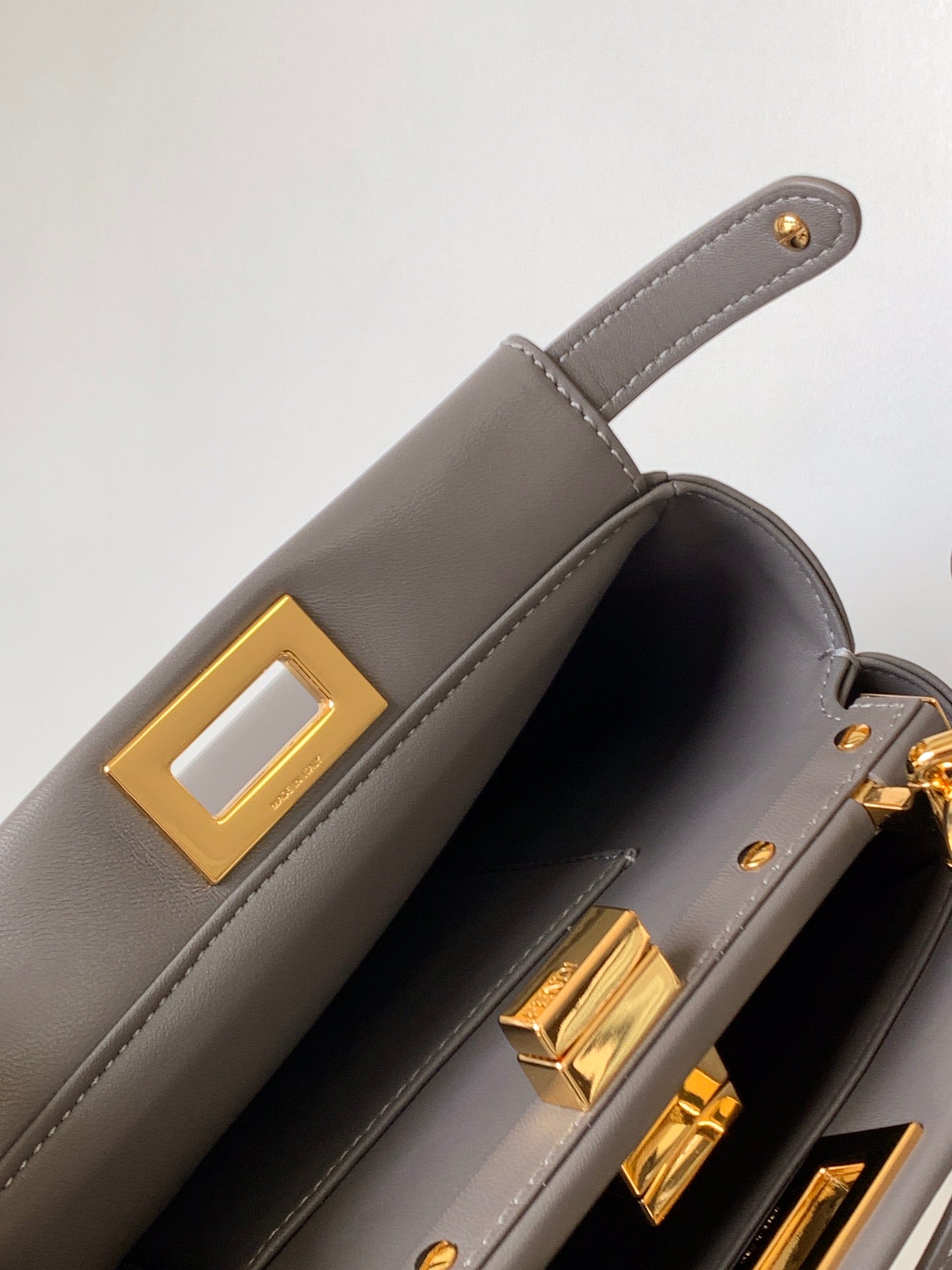 Peekaboo Mini 23cm Bag taupe lambskin gold hardware mysite