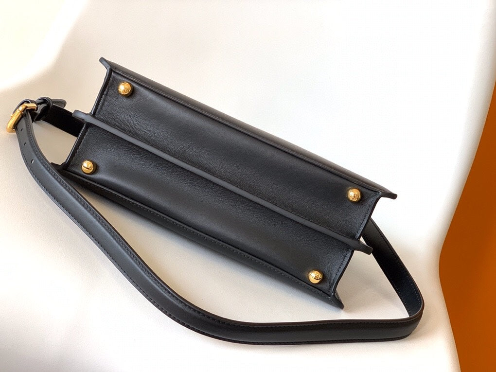 Peekaboo ISeeU Small 27cm Bag black lambskin gold hardware mysite