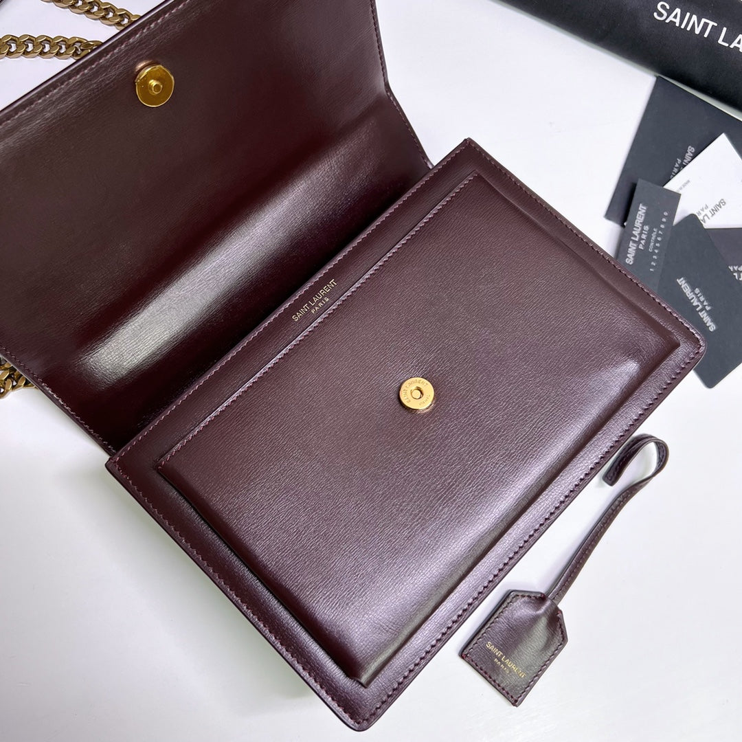 SUNSET MEDIUM 22 IN MAROON CALFSKIN GOLD HARDWARE mysite