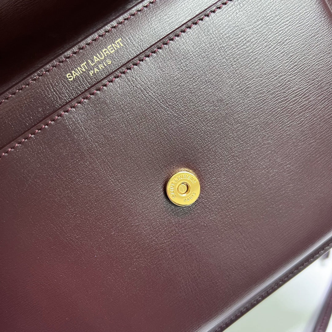 SUNSET MEDIUM 22 IN MAROON CALFSKIN GOLD HARDWARE mysite