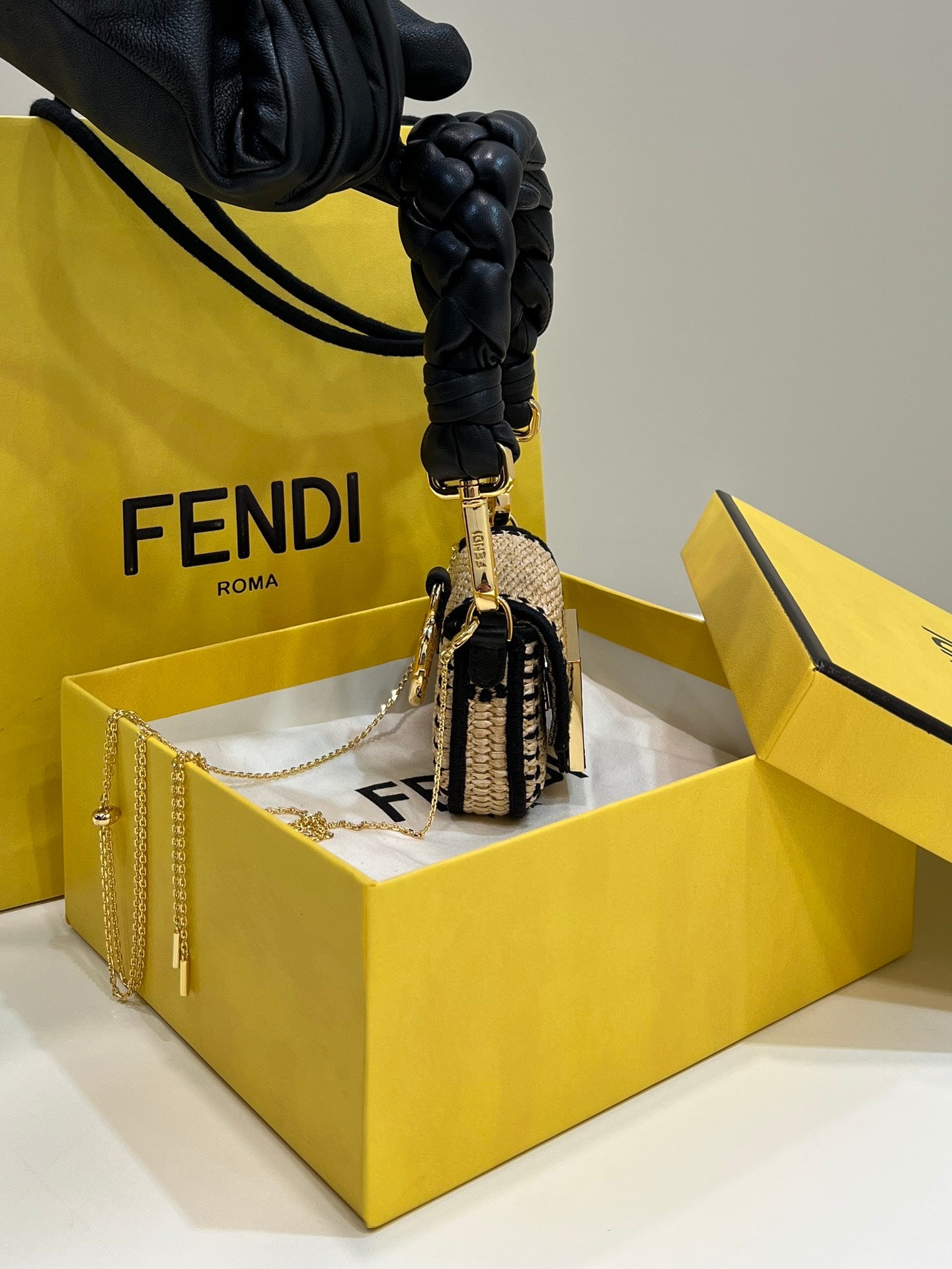 FENDI NANO BAGUETTE 11 BAG IN BEIGE MIX BLACK RAFFIA WITH STRAP GOLD HARDWARE mysite