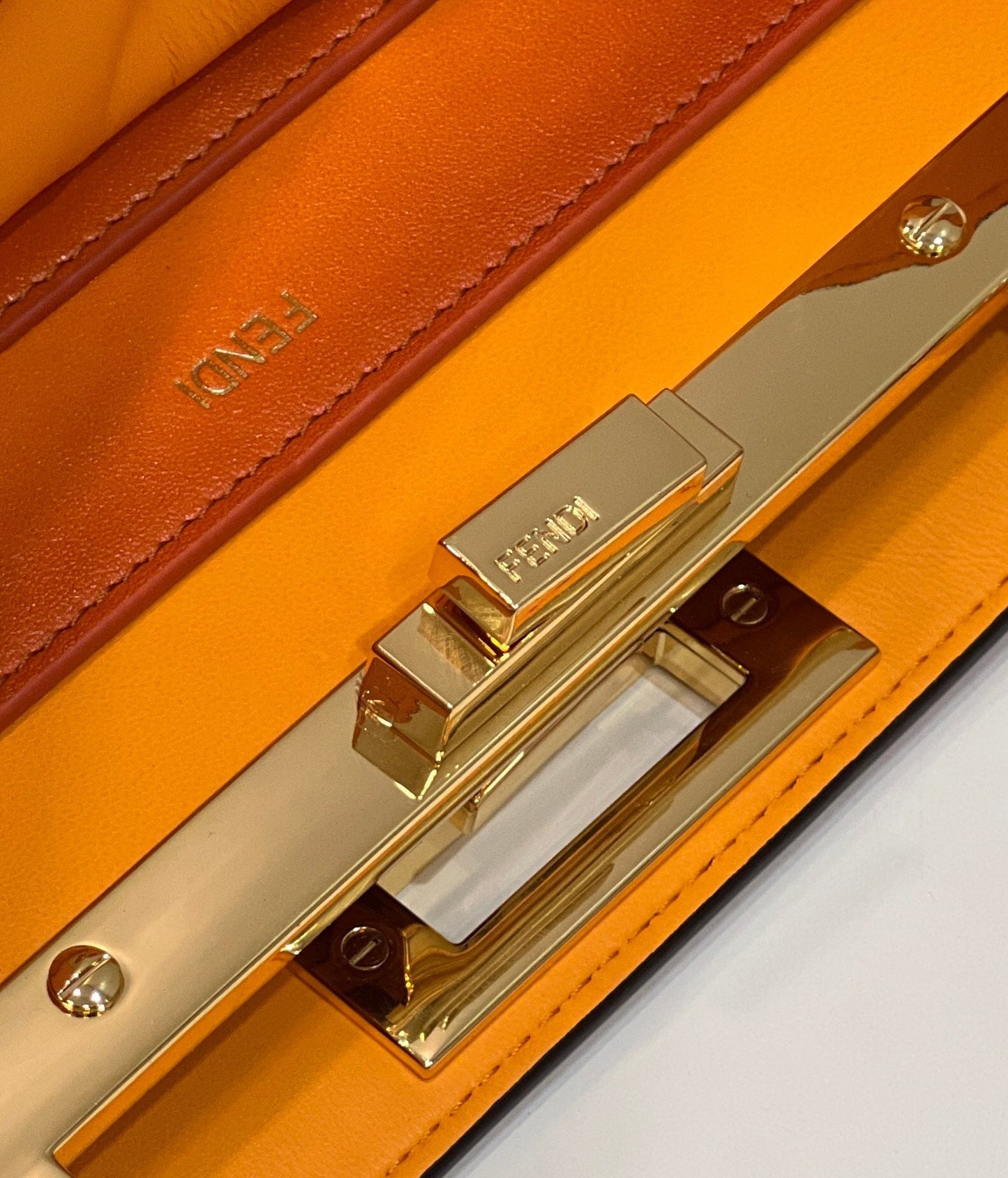 PEEKABOO ISEEU 33 IN ORANGE OMBRE SMOOTH CALFSKIN GOLD HARDWARE mysite