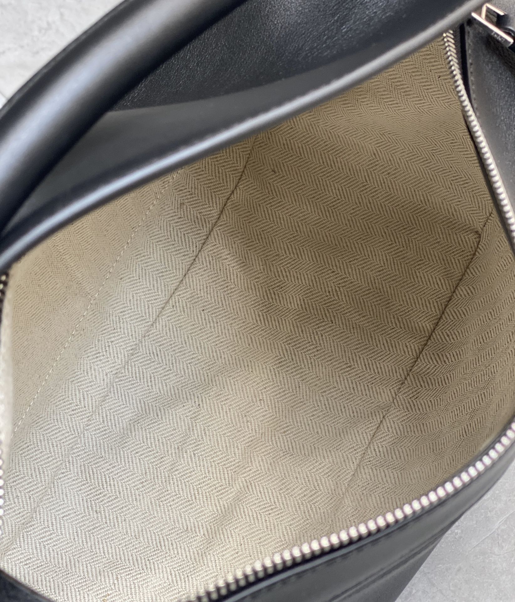 MEDIUM 30 PUZZLE BAG IN BLACK SOFT GRAINED CALFSKIN mysite