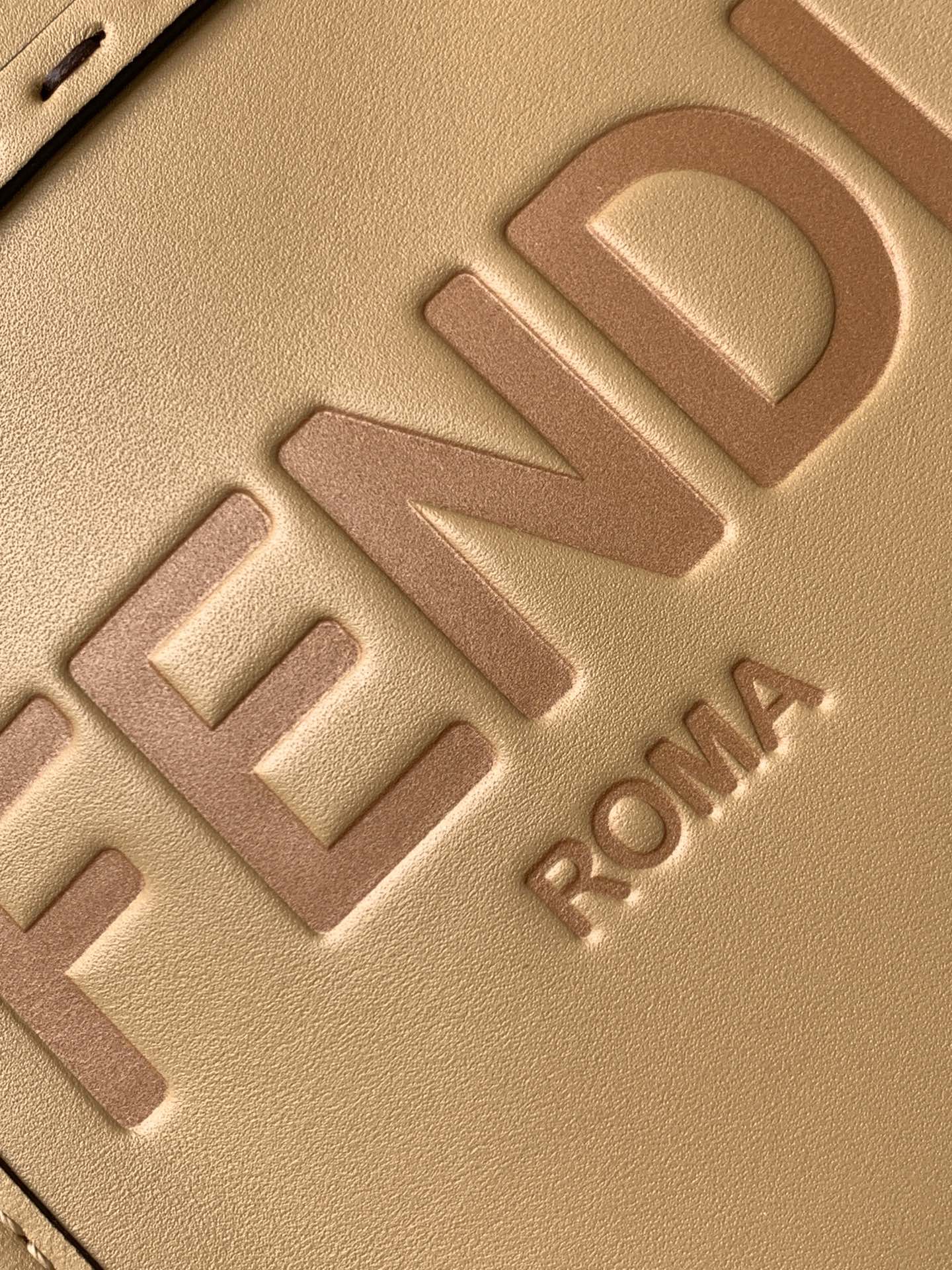 Fend Mini Sunshine Shopper Bag 18 Beige Leather mysite