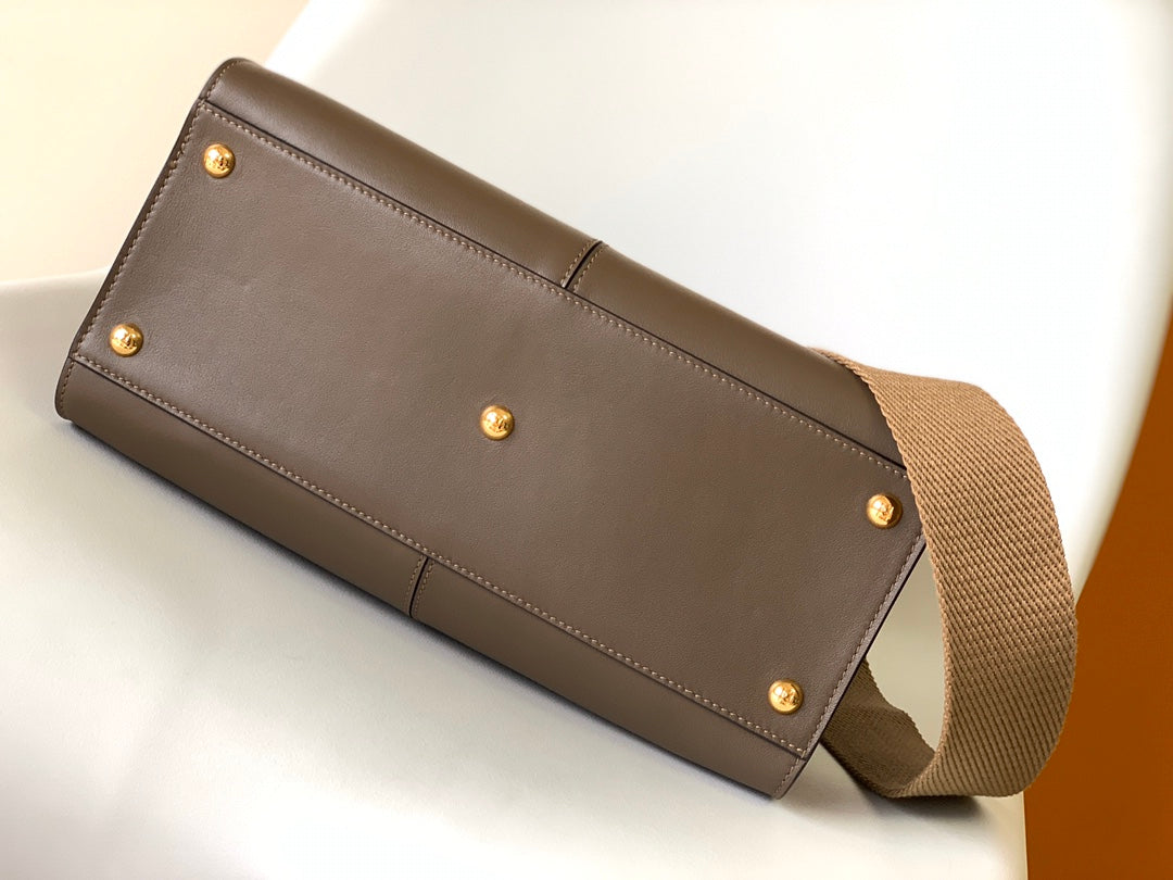 Peekaboo X-lite medium 30cm Bag brown lambskin gold hardware mysite