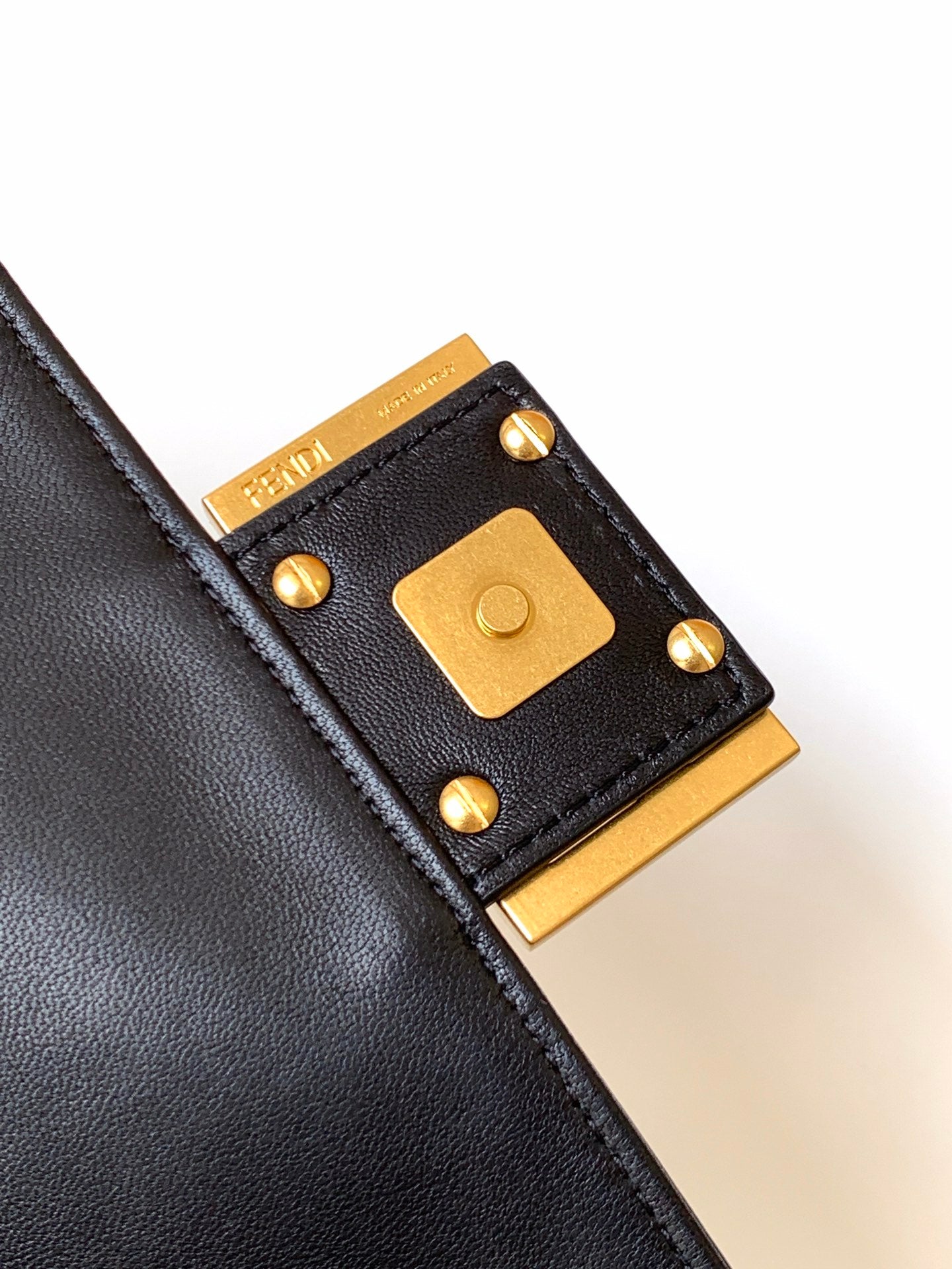 Mini Baguette Bag 20 With FF Motif Black Leather Ghw mysite