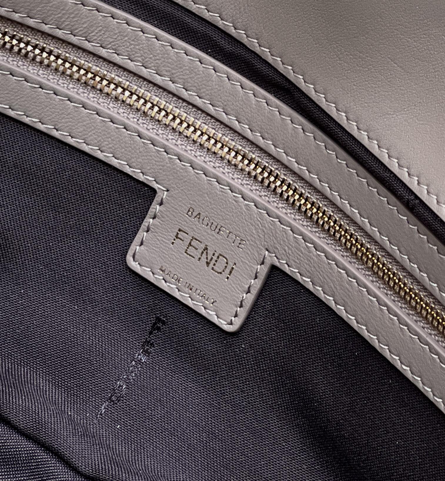 BAGUETTE WITH FF MOTIF 27 IN PINE CONE SOFT LAMBSKIN GOLD HARDWARE mysite