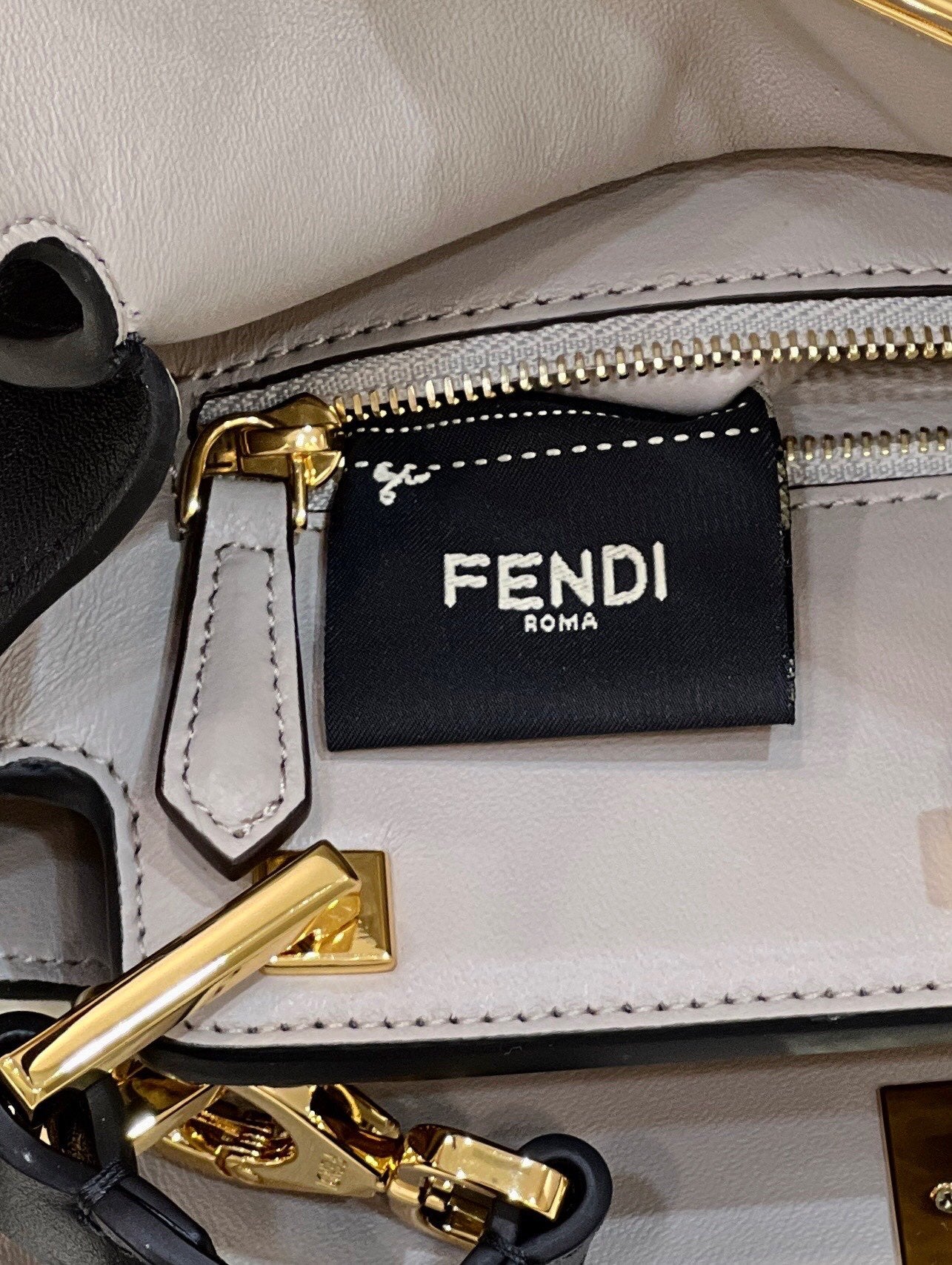 FENDI PEEKABOO 27 IN BLACK CALFSKIN WITH GOLD HARDWARE mysite
