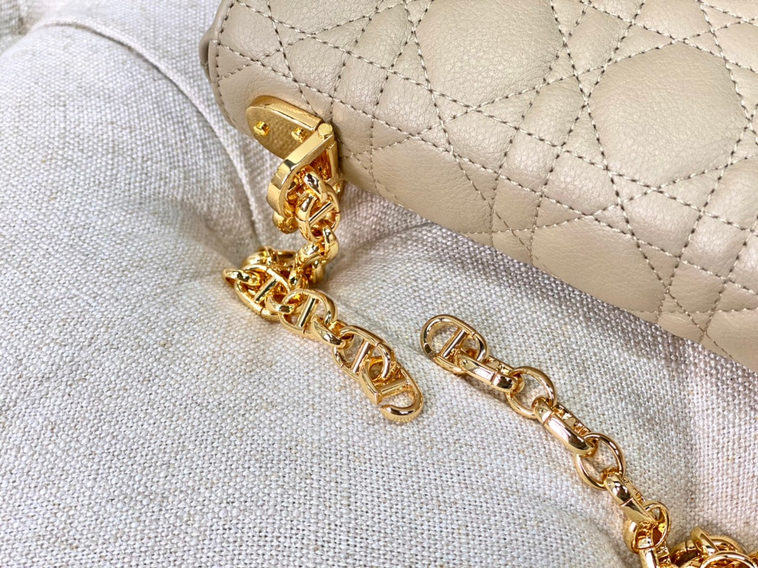 SMALL CARO BAG 20 PALE YELLOW CALFSKIN mysite