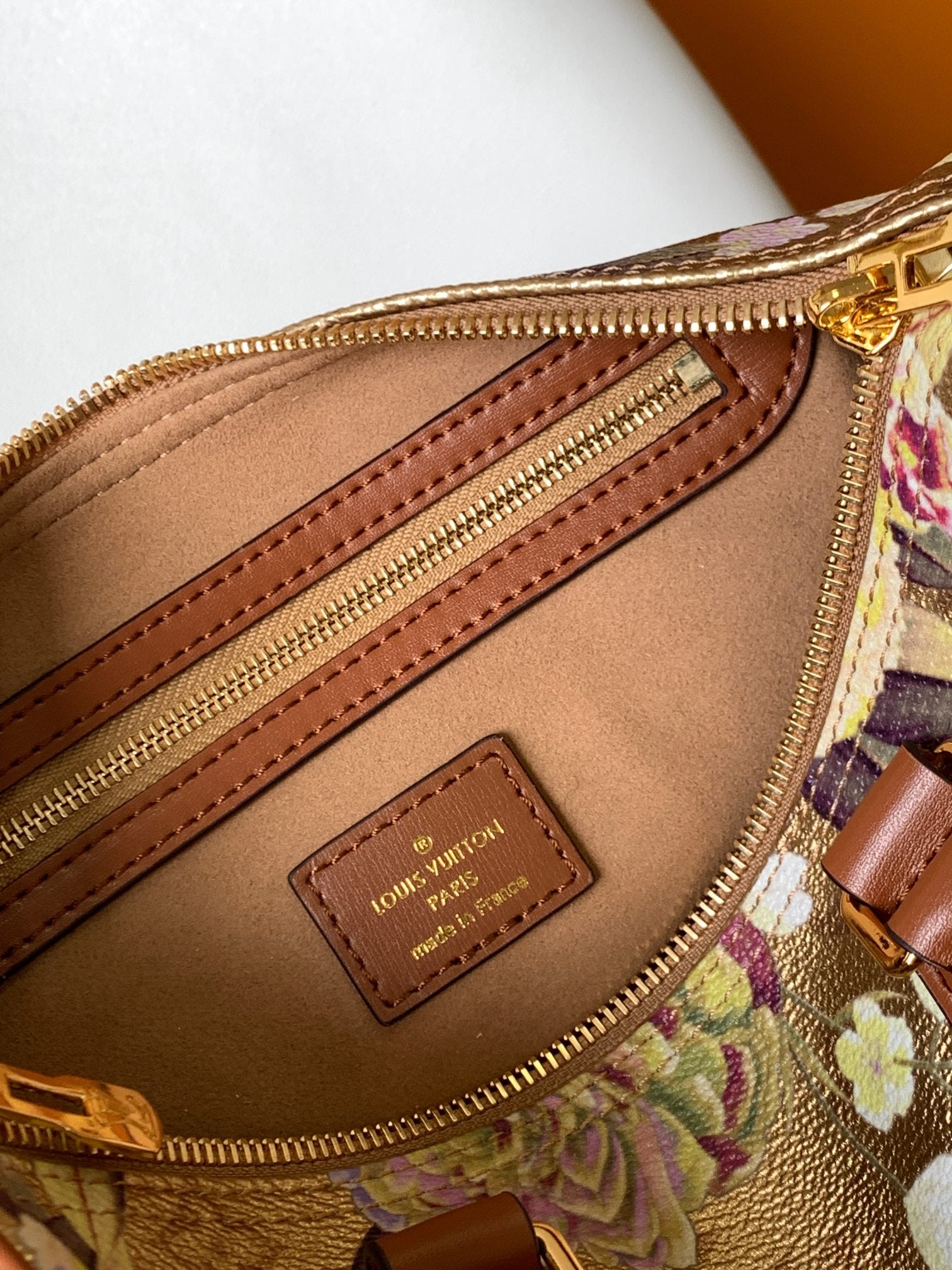 LV Speedy Bandoulière 25 Gold Floral Pattern Leather GHW mysite
