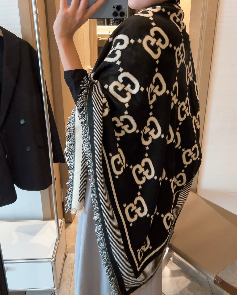 SQUARE SCARF 140 CM IN BLACK MIX WHITE SILK CASHMERE  401511 mysite