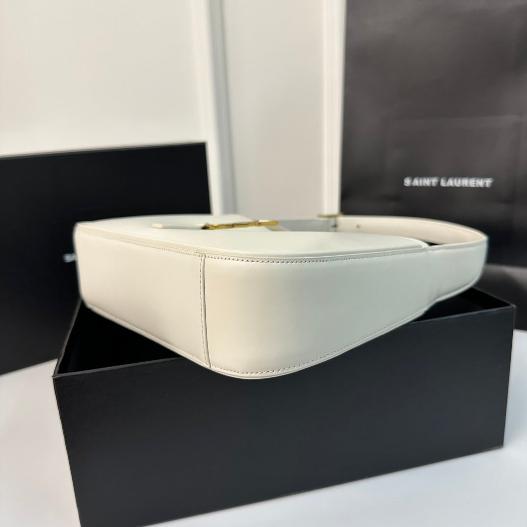 Le 5 a 7 24 White Lambskin Ghw mysite