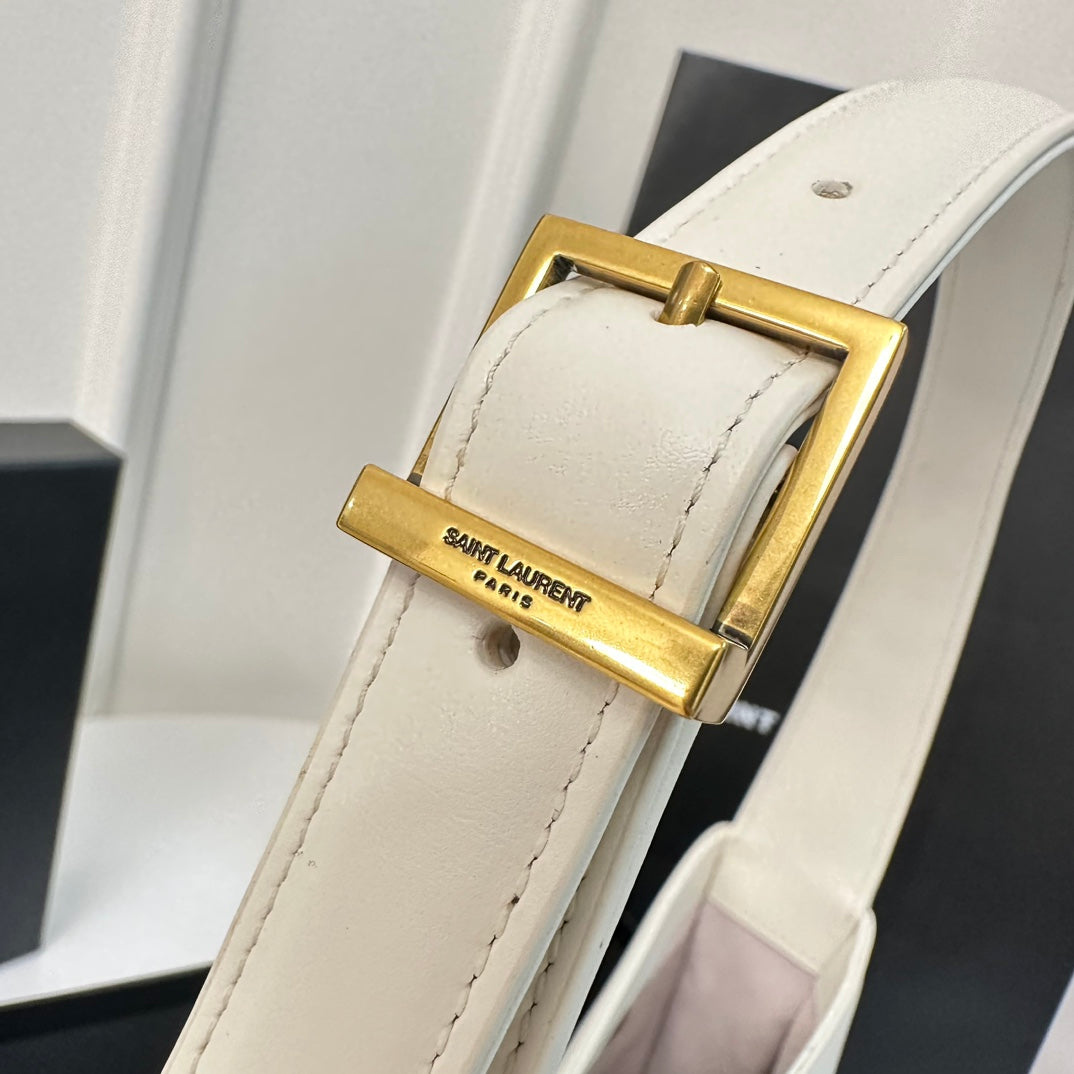 Le 5 a 7 24 White Lambskin Ghw mysite